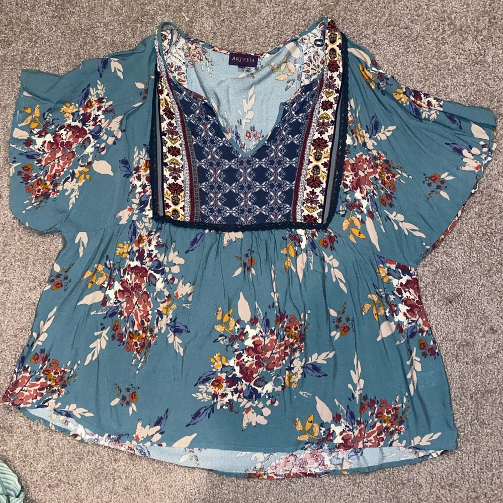 Artesia top